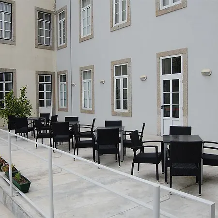 Al Apartment *