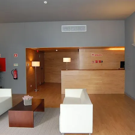 Al Apartment *